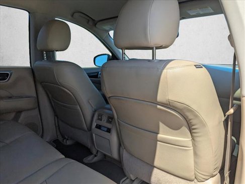 Used 2015 Nissan Pathfinder SV image 27