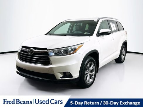 Used 2015 Toyota Highlander XLE image 3