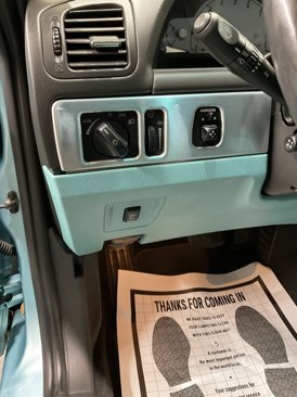 Used 2002 Ford Thunderbird image 8