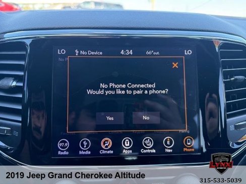 Used 2019 Jeep Grand Cherokee Altitude image 22