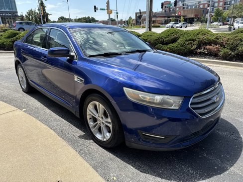 Used 2015 Ford Taurus SEL w/ Equipment Group 201A image 10
