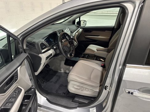 Used 2018 Honda Odyssey Touring image 30