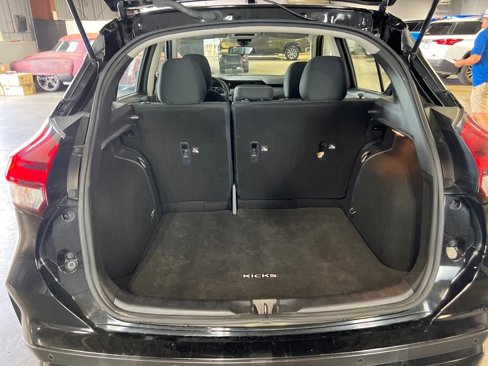 Used 2021 Nissan Kicks S image 7
