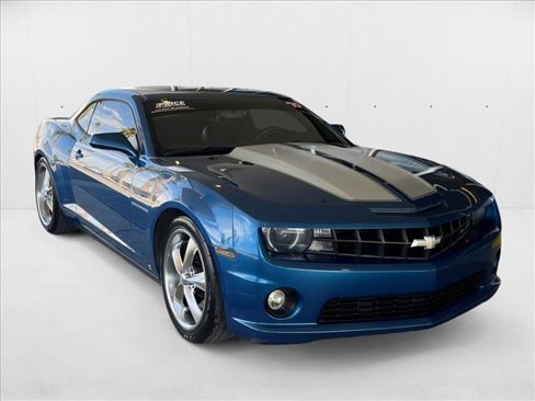Used 2010 Chevrolet Camaro SS w/ RS Package image 5
