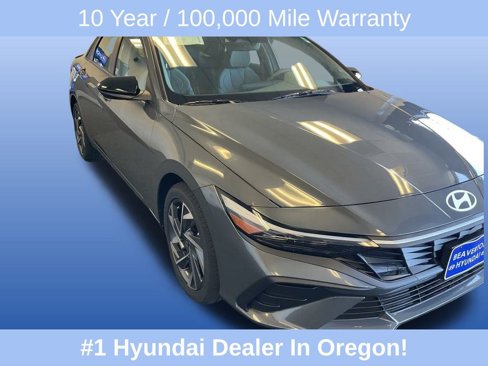 New 2025 Hyundai Elantra Sport image 8