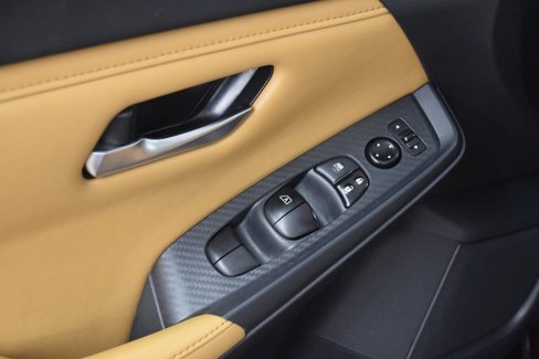 Used 2022 Nissan Sentra SV w/ SV Premium Package image 18