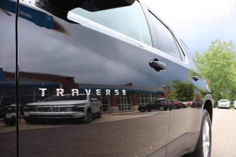 Used 2020 Chevrolet Traverse LS w/ LPO, Floor Liner Package image 6
