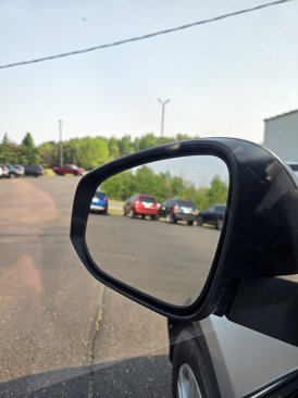 Used 2015 Toyota RAV4 LE image 9