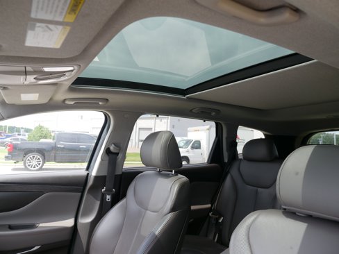 Used 2020 Hyundai Santa Fe Limited image 22