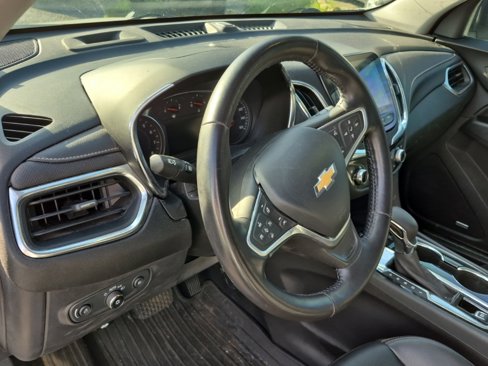Used 2022 Chevrolet Equinox Premier image 9
