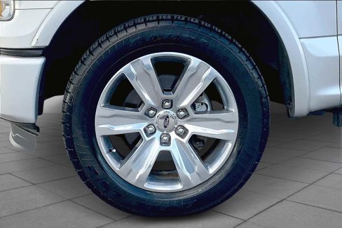 Used 2015 Ford F150 XLT w/ Equipment Group 302A Luxury image 10