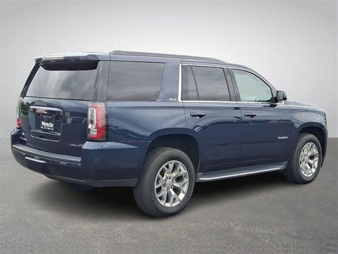Used 2019 GMC Yukon SLE w/ SLE Value Package image 6