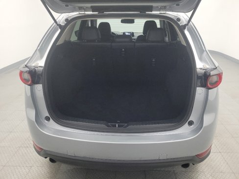 Used 2017 MAZDA CX-5 Touring w/ I-ACTIVSENSE Package image 29