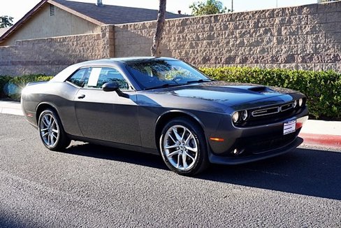 Used 2022 Dodge Challenger GT image 6