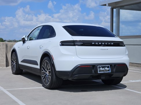 Certified 2024 Porsche Macan 4 Electric image 3