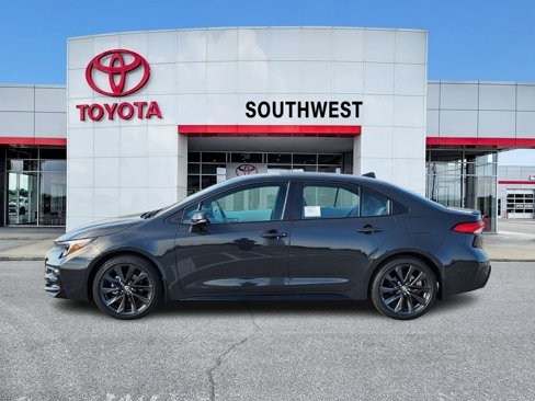 New 2026 Toyota Corolla SE image 3