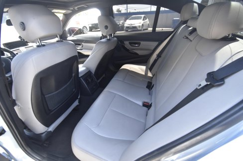 Used 2012 BMW 328i Sedan image 9