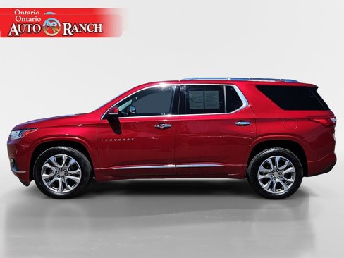 Used 2020 Chevrolet Traverse Premier image 2