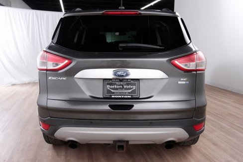 Used 2015 Ford Escape SE w/ SE Chrome Package image 6