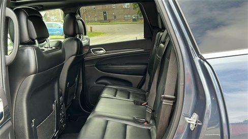 Used 2020 Jeep Grand Cherokee Limited image 24