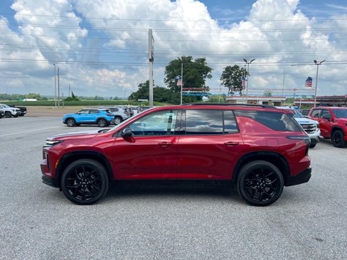 Certified 2024 Chevrolet Traverse RS w/ LPO, Floor Liner Package image 8