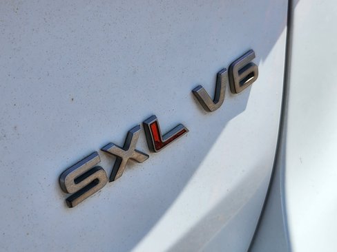 Used 2015 Kia Sorento SX image 10