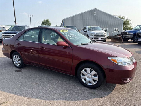 Used 2004 Toyota Camry LE image 10