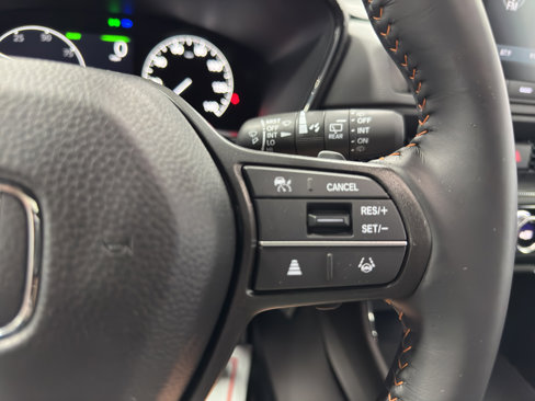 Used 2025 Honda CR-V Sport image 28