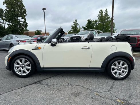 Used 2011 MINI Cooper Convertible w/ Premium Pkg image 8