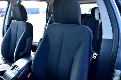 Used 2006 Chrysler Pacifica Touring image 36