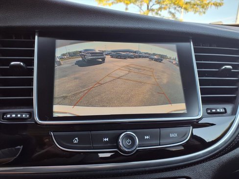 Used 2018 Buick Encore Preferred image 6