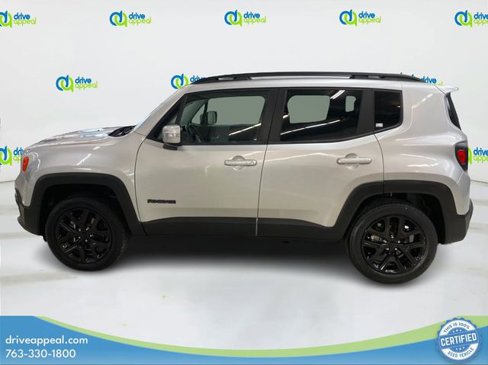 Used 2017 Jeep Renegade Altitude image 8