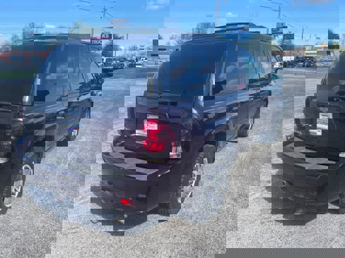 Used 2009 Chevrolet TrailBlazer LT w/ Sun And Sound Package image 4