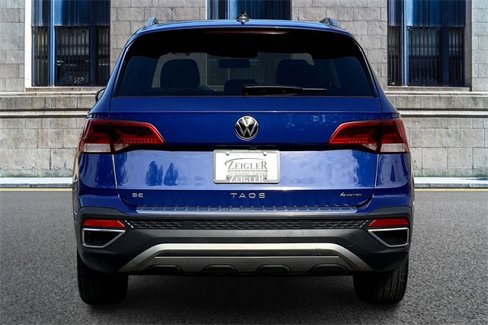 Used 2022 Volkswagen Taos SE image 4