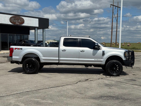 Used 2019 Ford F250 XLT w/ XLT Premium Package image 4