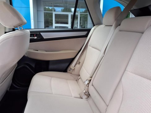 Used 2017 Subaru Outback 2.5i Premium image 70