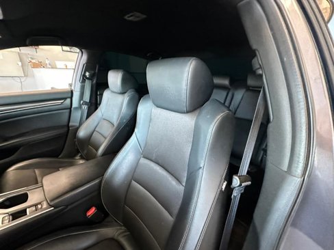 Used 2018 Honda Accord Sport image 23