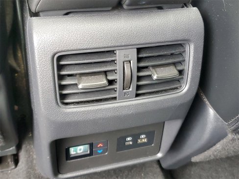 Used 2021 Nissan Rogue SL image 12