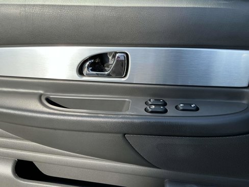 Used 2002 Ford Thunderbird image 14