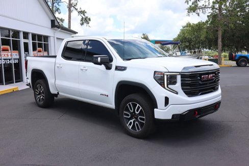Used 2022 GMC Sierra 1500 AT4 w/ AT4 Premium Package image 2