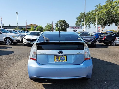 Used 2012 Toyota Prius Plug-In Hybrid image 11