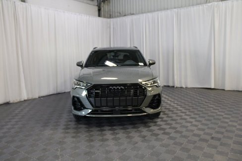 New 2025 Audi Q3 2.0T Premium image 31