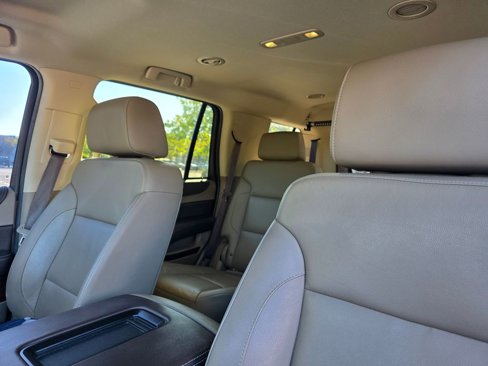 Used 2020 Chevrolet Tahoe LT image 12