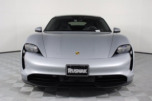 Certified 2022 Porsche Taycan image 10