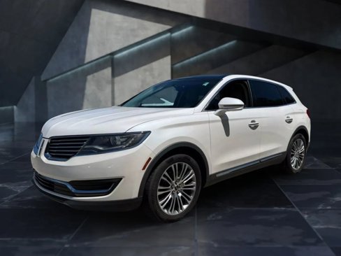 Used 2017 Lincoln MKX Reserve w/ Enhanced Security Package image 3