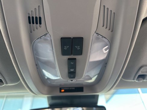 Used 2015 Chevrolet Equinox LT w/ Driver Convenience Package image 31