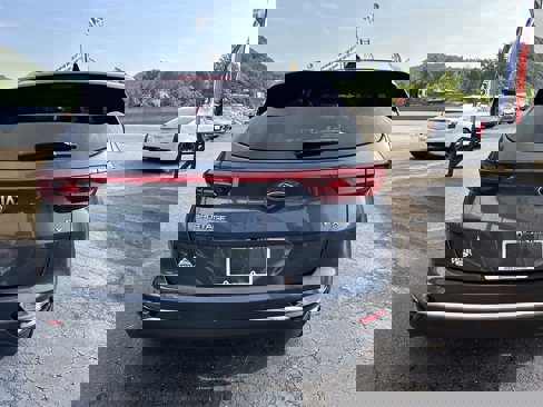 Used 2021 Kia Sportage EX w/ EX Technology Package image 6