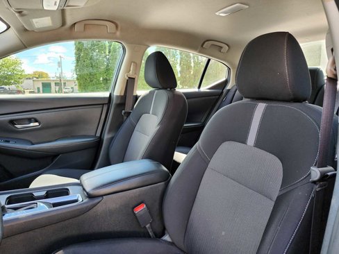 Used 2024 Nissan Sentra SV image 4