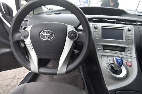 Used 2013 Toyota Prius Two image 7