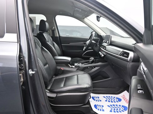 Used 2021 Kia Telluride LX image 10